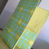 Tutorial Tuesday: Fat Quarter Fabric Folder